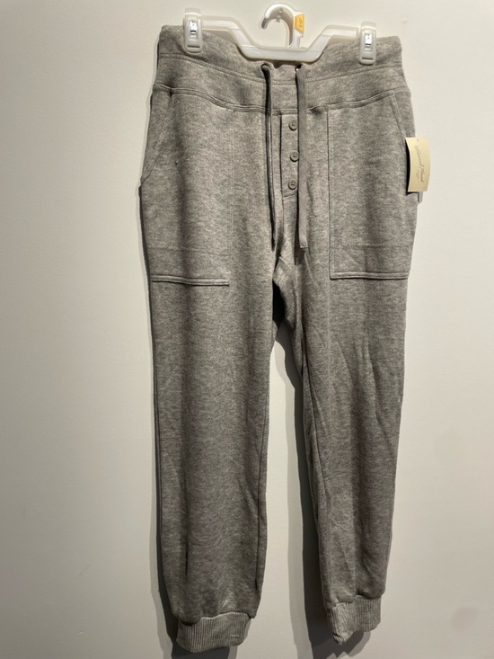 Universal Thread Pants - Universal Thread Women's High-Rise Knit Joggers Heather Gray Medium NWT